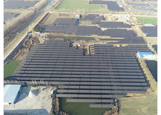 山東省棗莊市嶧城區(qū)底閣鎮(zhèn)石膏礦沉陷區(qū)100MW漁光互補(bǔ)平價光伏發(fā)電項(xiàng)目